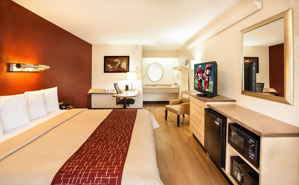 Red Roof Inn Detroit - Dearborn-Greenfield Village Ngoại thất bức ảnh