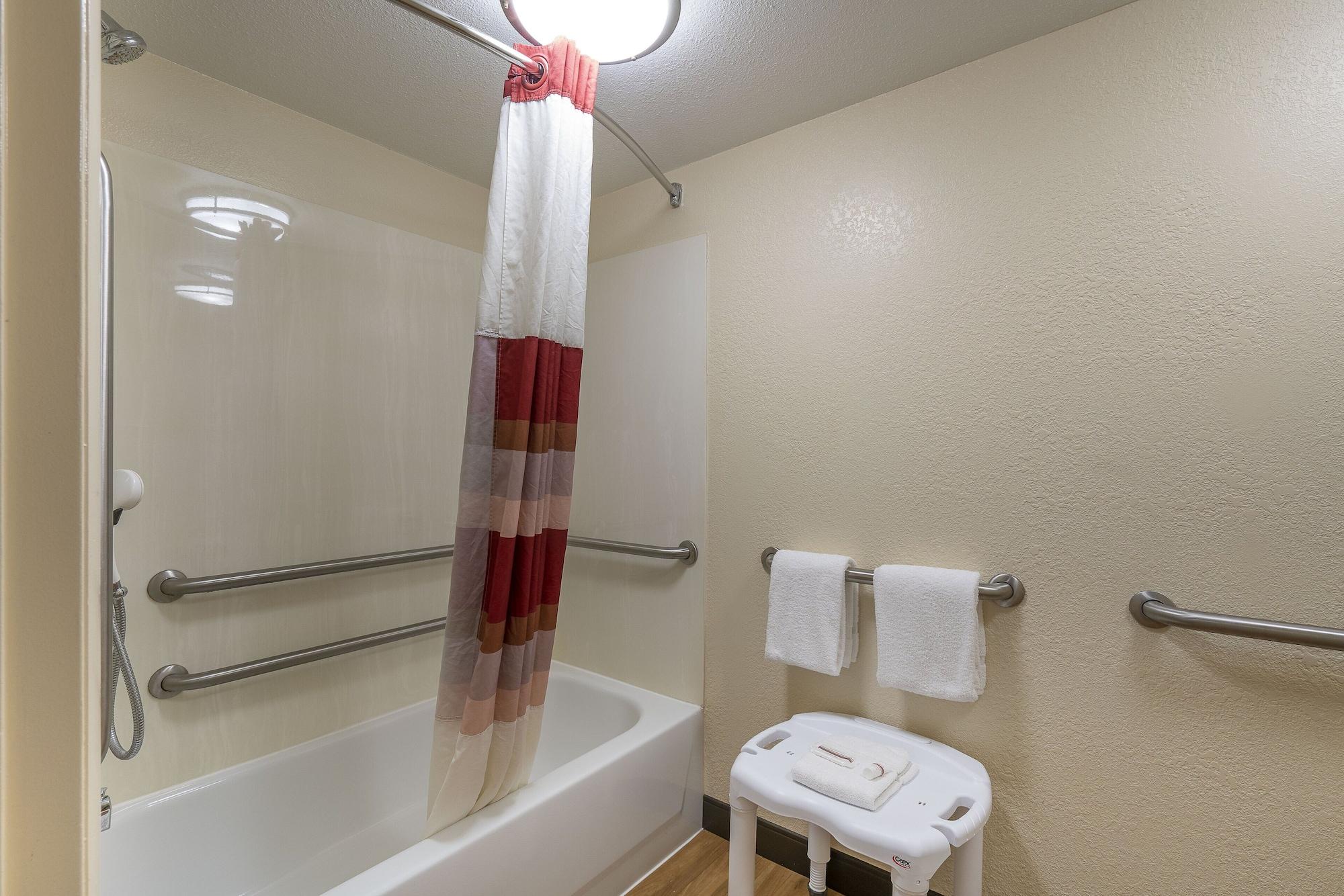 Red Roof Inn Detroit - Dearborn-Greenfield Village Ngoại thất bức ảnh