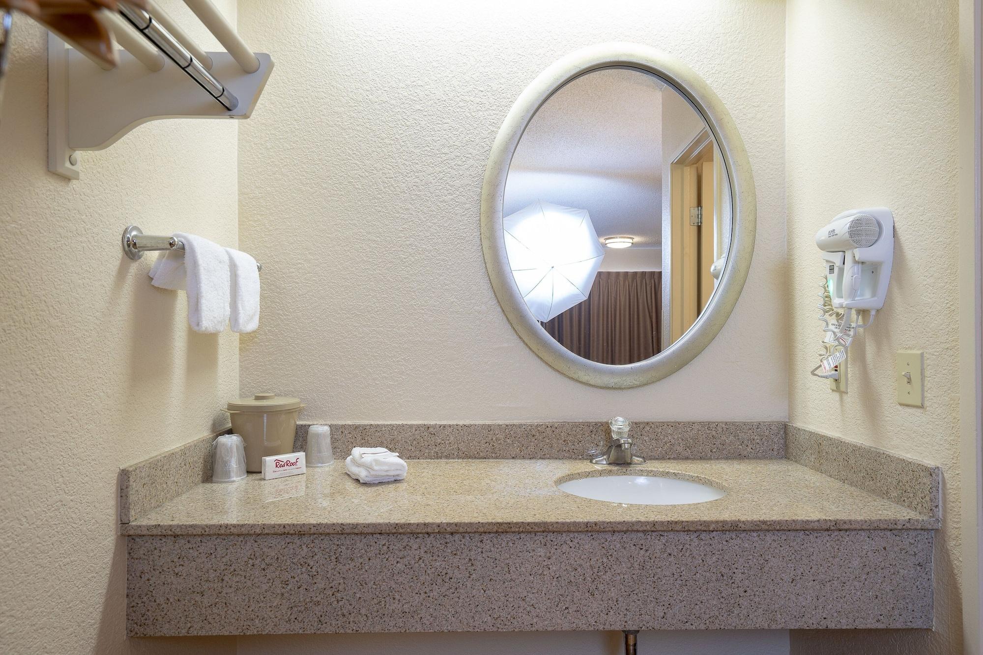 Red Roof Inn Detroit - Dearborn-Greenfield Village Ngoại thất bức ảnh