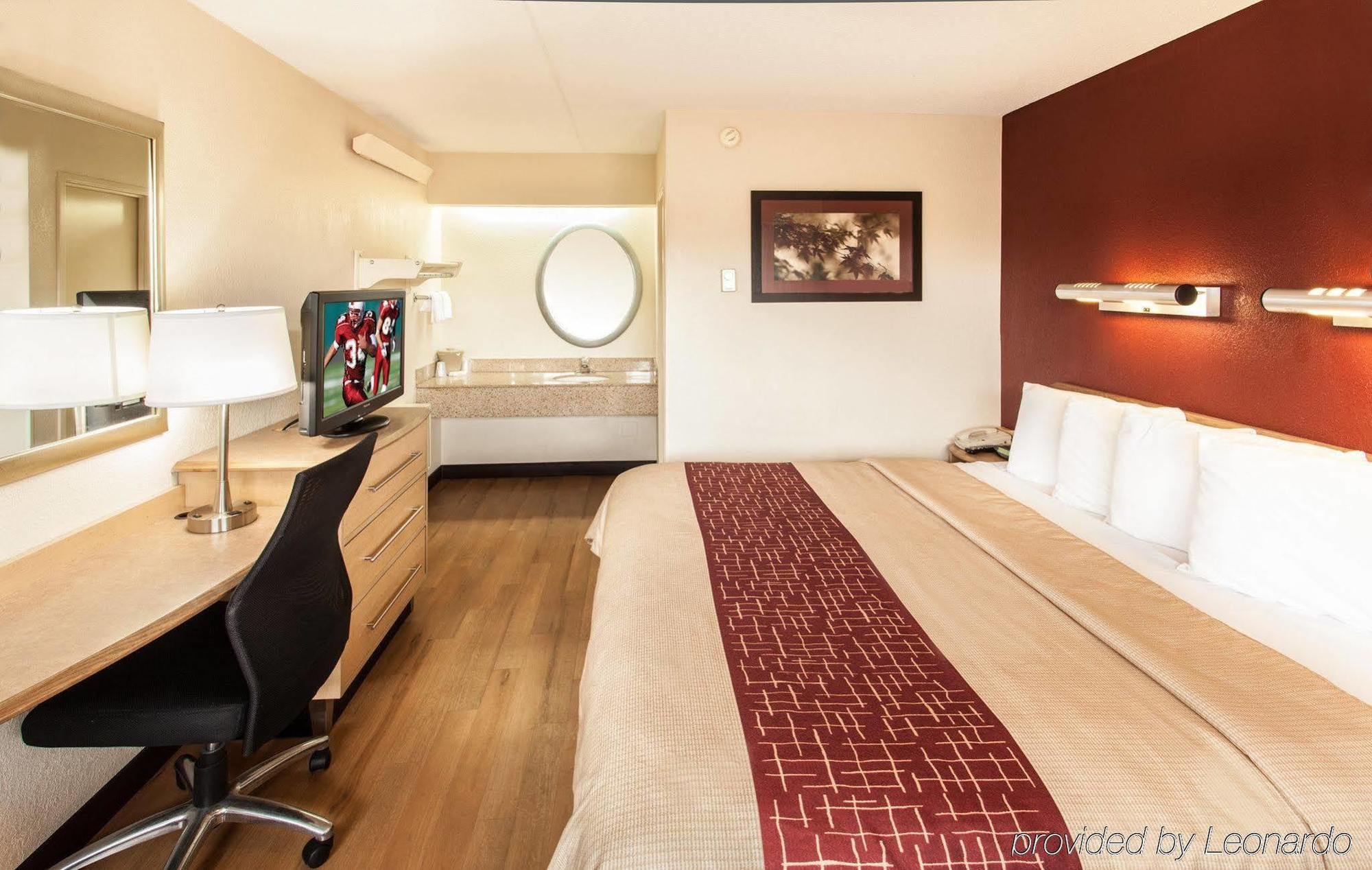 Red Roof Inn Detroit - Dearborn-Greenfield Village Ngoại thất bức ảnh
