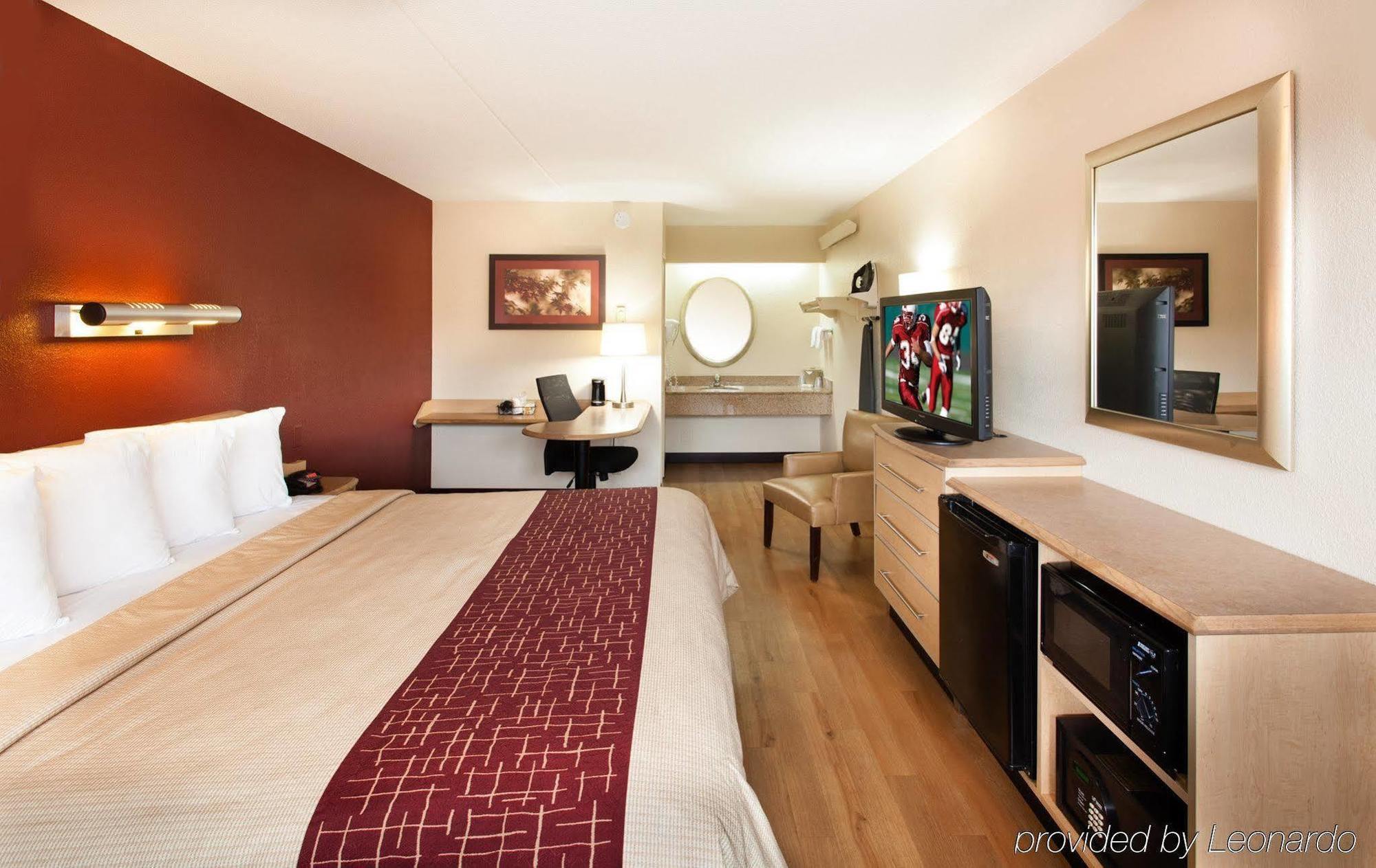 Red Roof Inn Detroit - Dearborn-Greenfield Village Ngoại thất bức ảnh