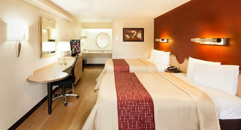 Red Roof Inn Detroit - Dearborn-Greenfield Village Ngoại thất bức ảnh